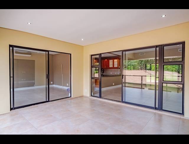 4 BEDROOM SIMPLEX FOR SALE IN DAWNCLIFFE
